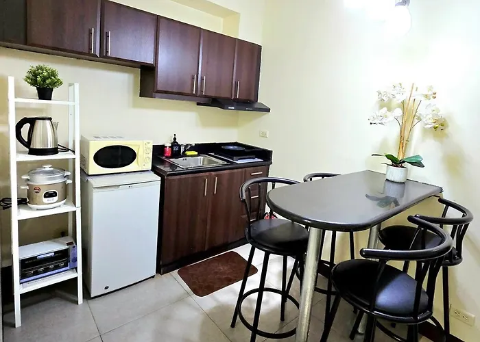 Apartment Unit Near Bgc And Makati *